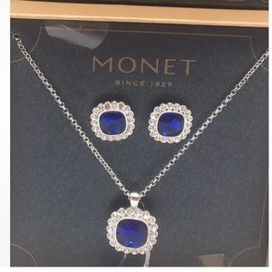 Monet set still brand new in original packing